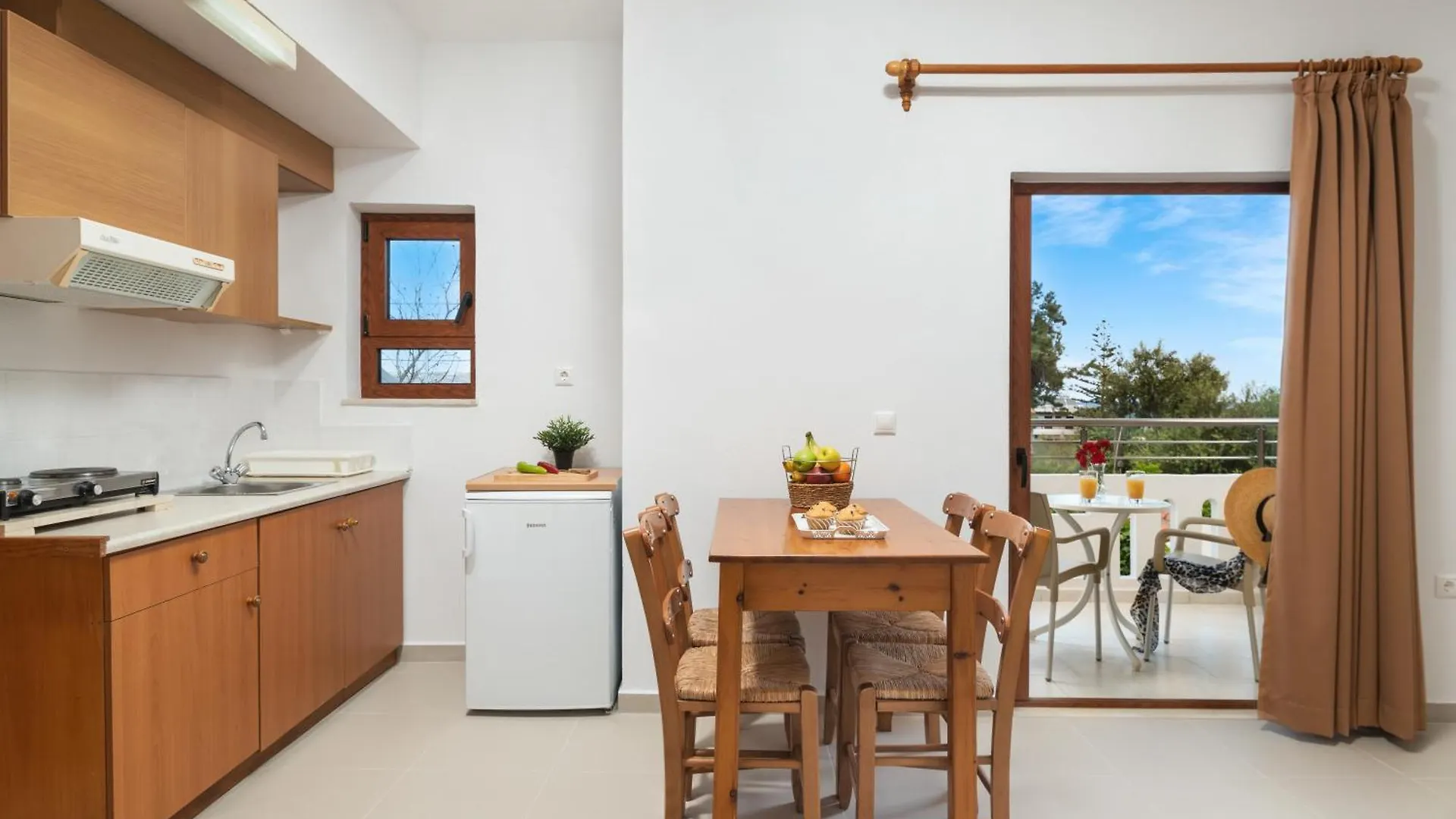 Aphrodite Apartments Kalyves Aparthotel